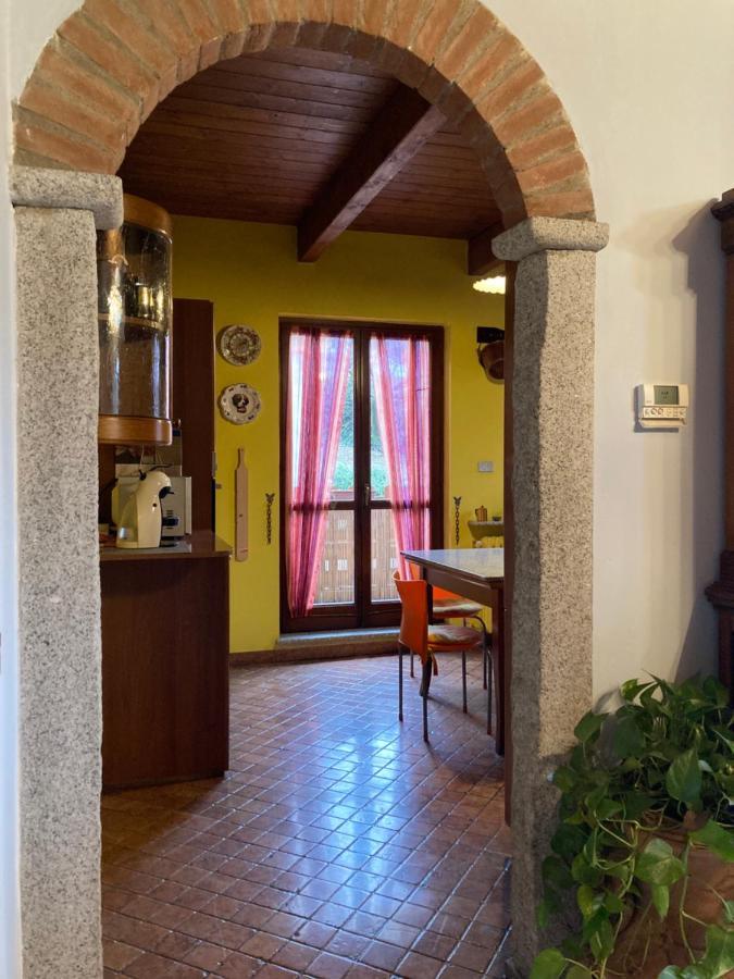 Un Bell Incontro Apartment Borgo Ticino Exterior photo