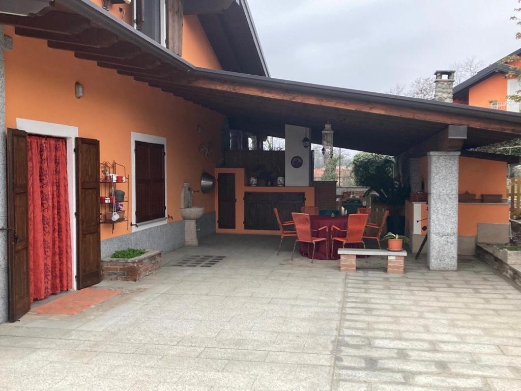 Un Bell Incontro Apartment Borgo Ticino Exterior photo